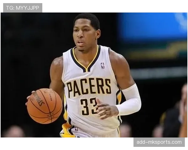 丹尼·格兰杰三分命中率回升，助攻提升显著改写球队进攻节奏