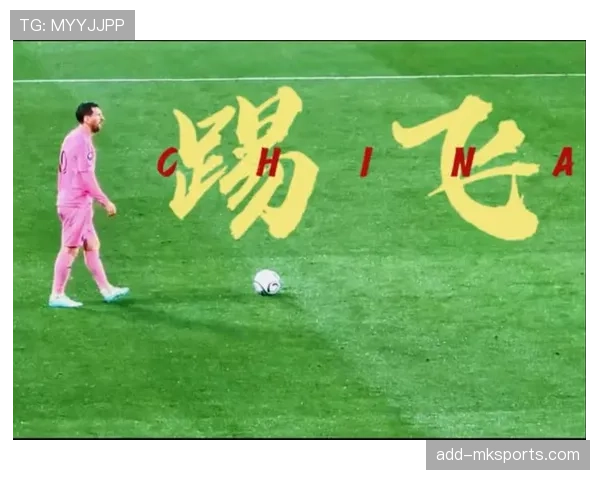 未鸣哨就发任意球，裁判为何不判重踢？